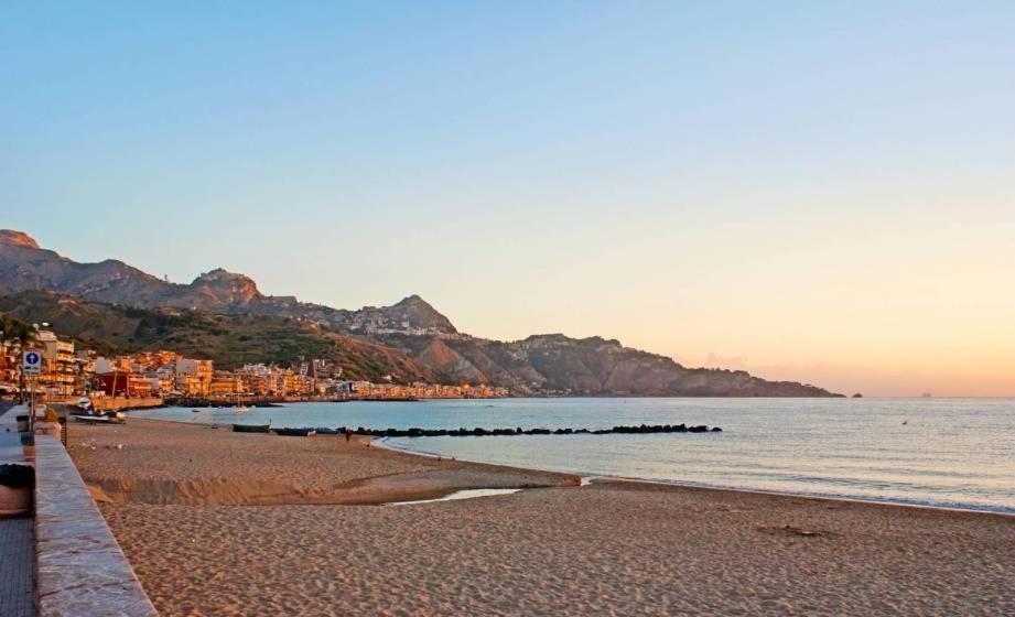 Appartamento Da Nella Giardini Naxos Exteriér fotografie